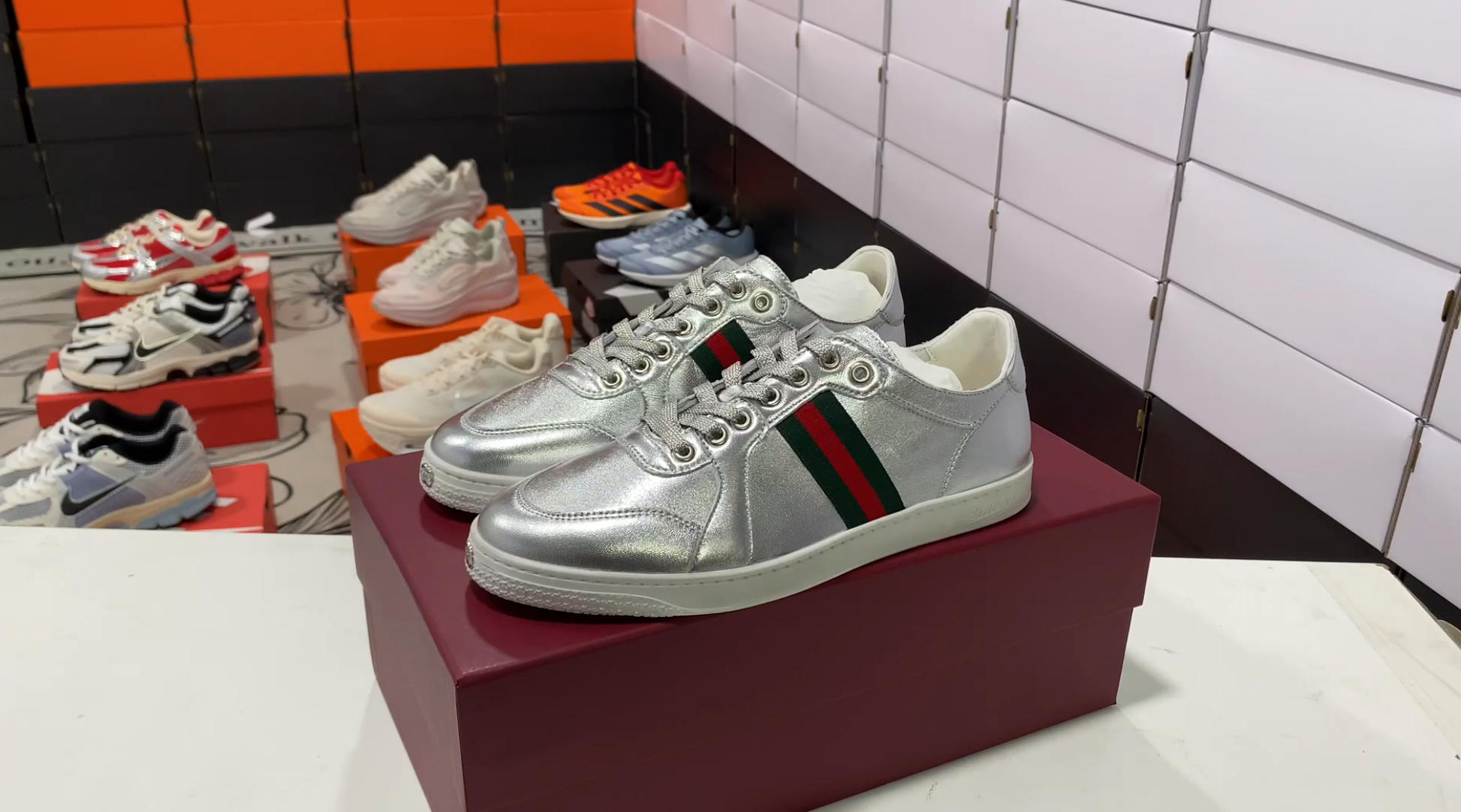 sneaker