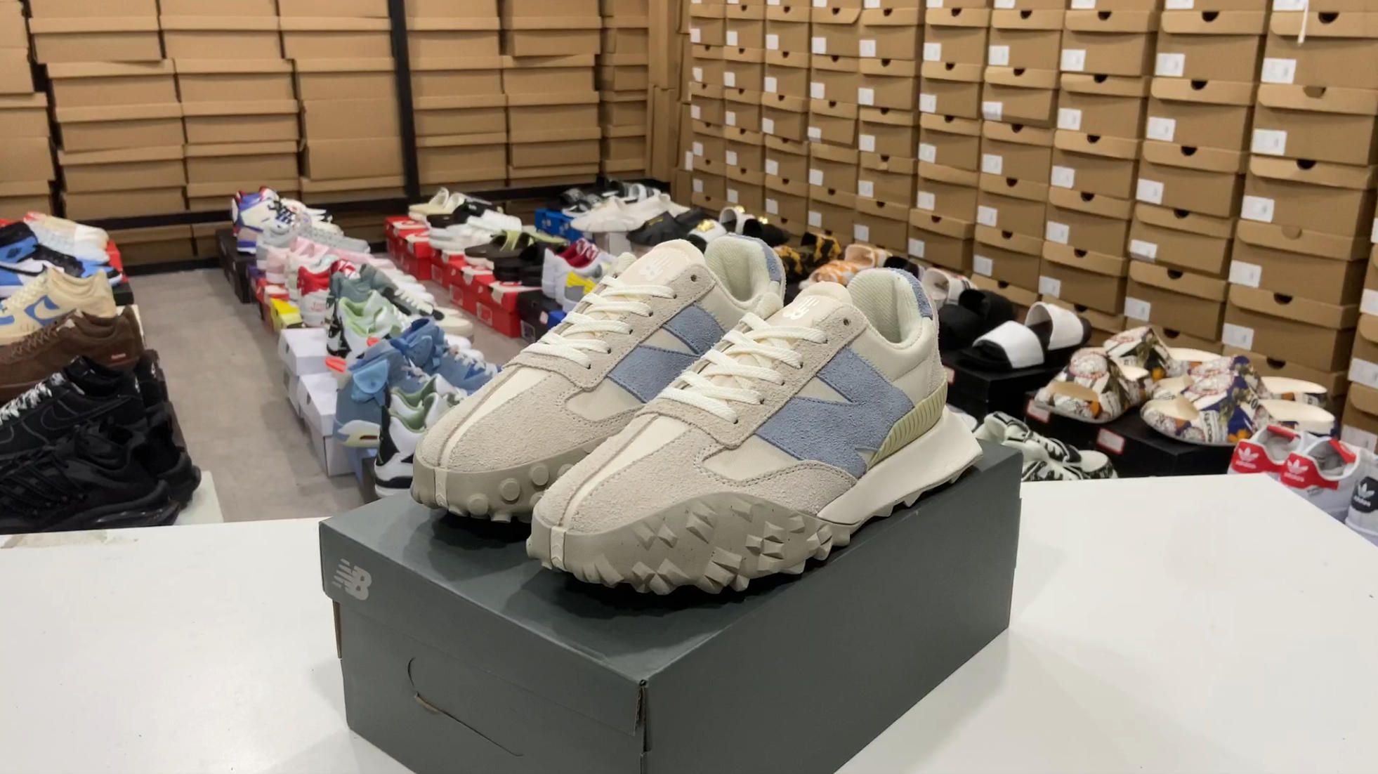 sneaker