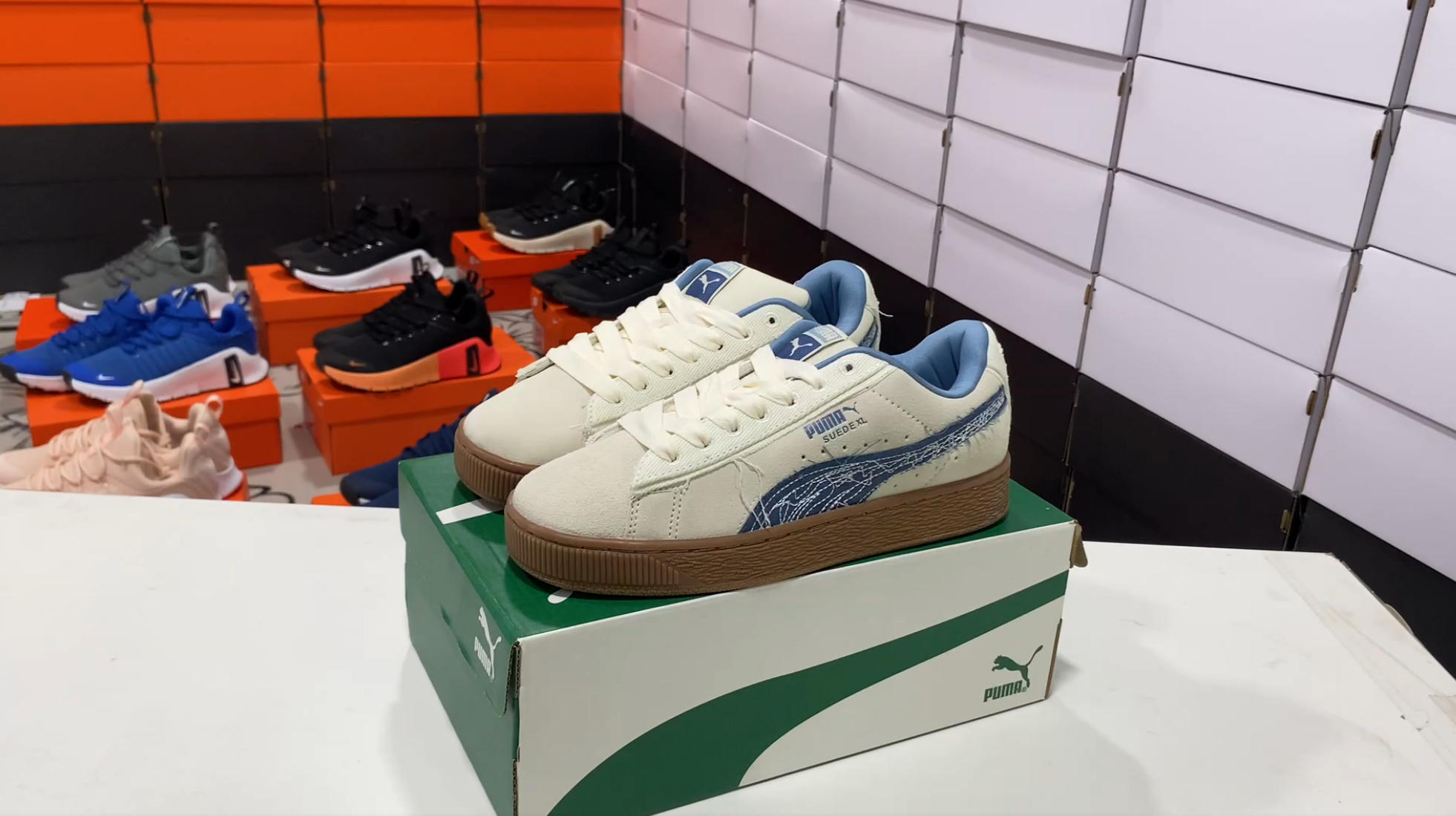 sneaker